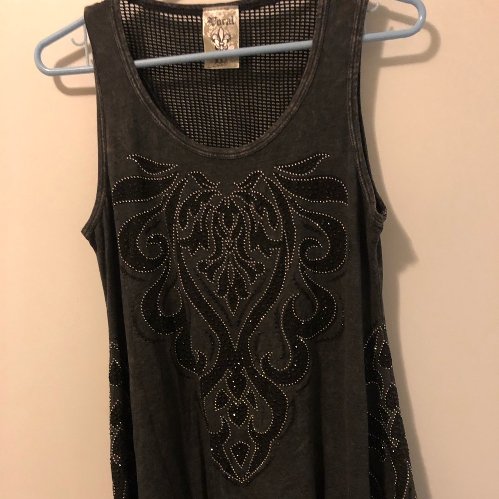 Vocal longer tank